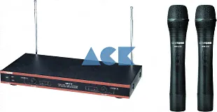 Микрофонная радиосистема INVOTONE WM210-0